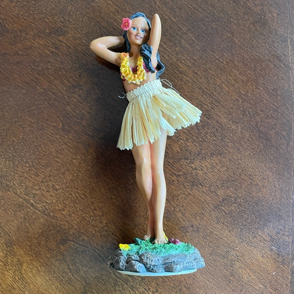 Accents Dashboard Hawaiian Hula Dancer Poshmark